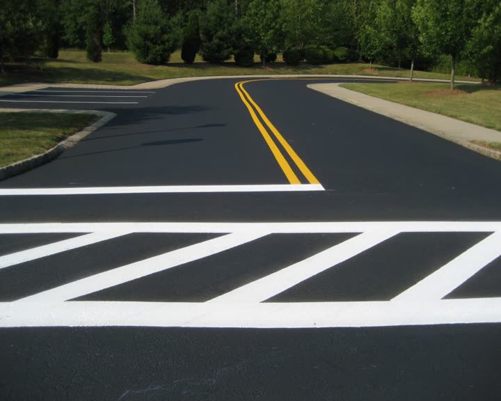 Beckage commercial paving completed project 03