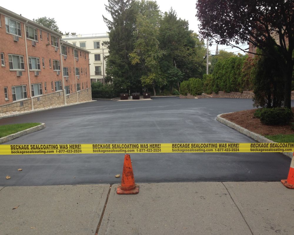 Beckage commercial paving completed project 11