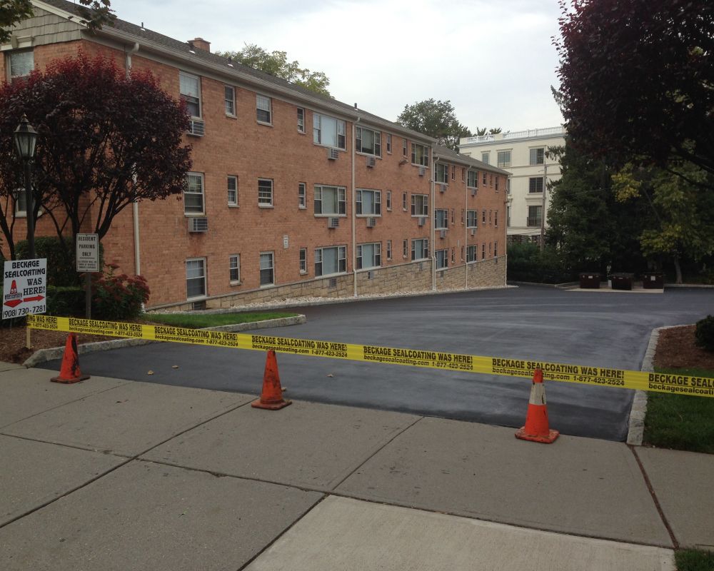 Beckage commercial paving completed project 12