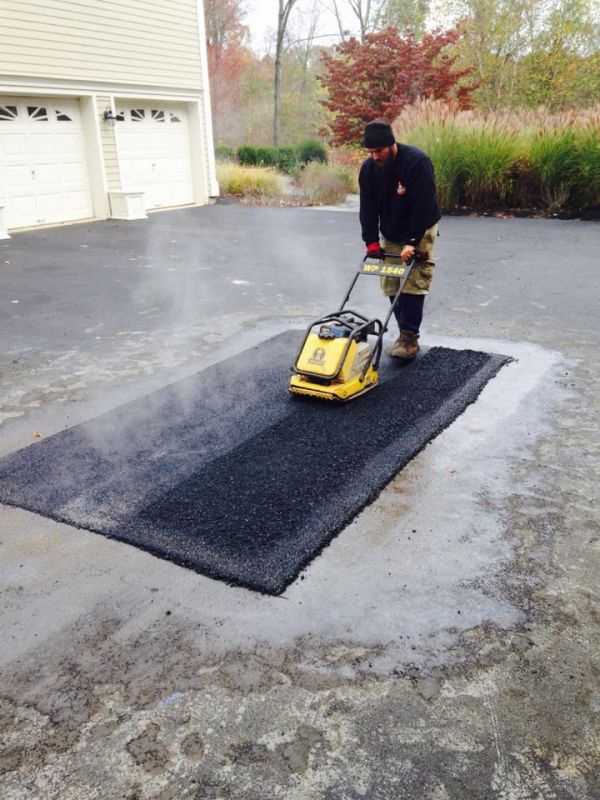 Residential Cut & Patch Driveway Repair - photo 3