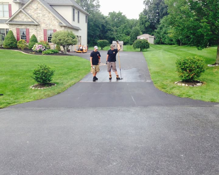 Residential Cut & Patch Driveway Repair - photo 10
