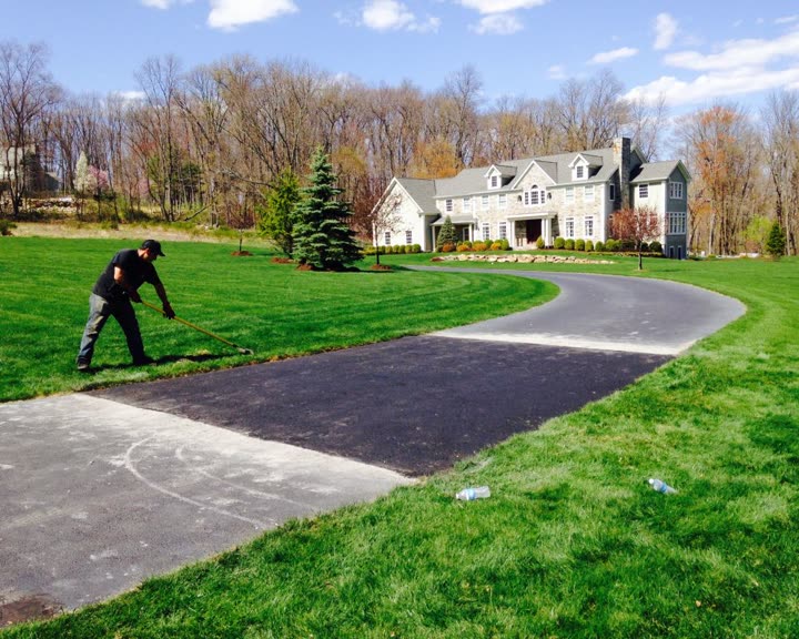 Residential Cut & Patch Driveway Repair - photo 29