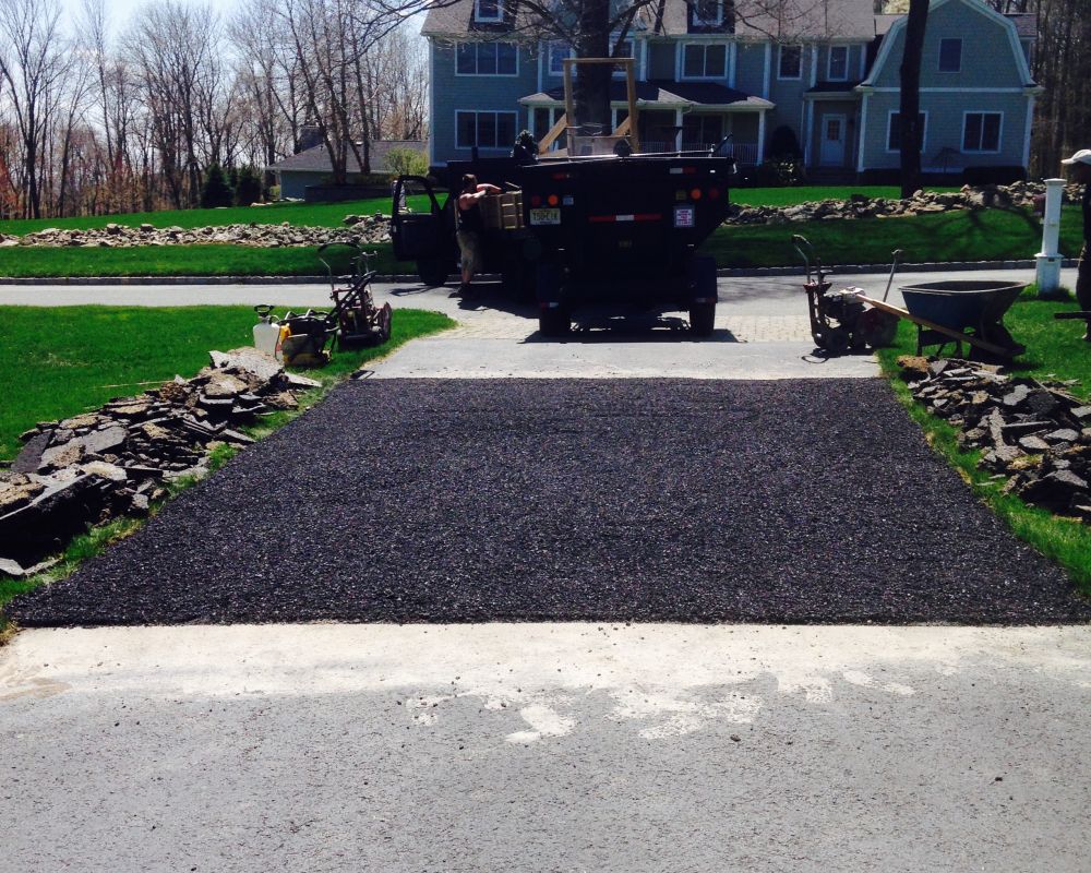 Residential Cut & Patch Driveway Repair - photo 31