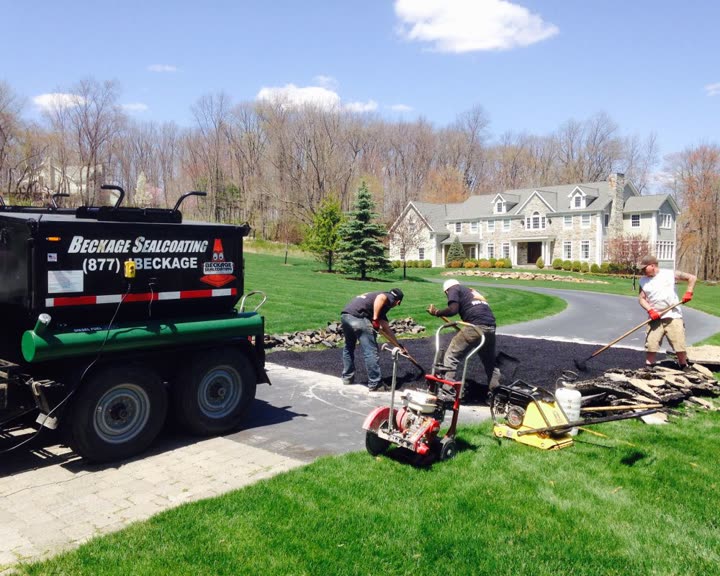 Residential Cut & Patch Driveway Repair - photo 32