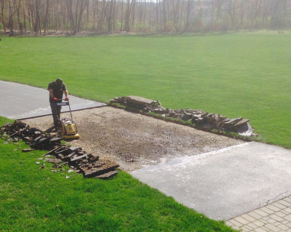 Residential Cut & Patch Driveway Repair - photo 34