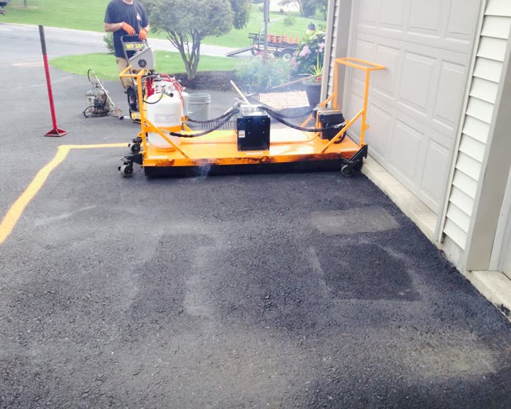 Residential Infrared Asphalt Repair - photo 6