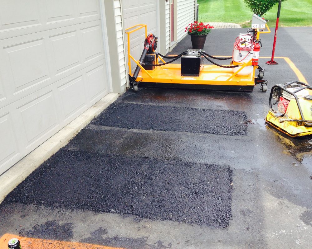 Residential Infrared Asphalt Repair - photo 7
